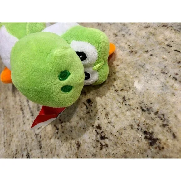 Nintendo Super Mario Bros. 8" YOSHI Plush Stuffed Animal Toy 2019 - Picture 7 of 12